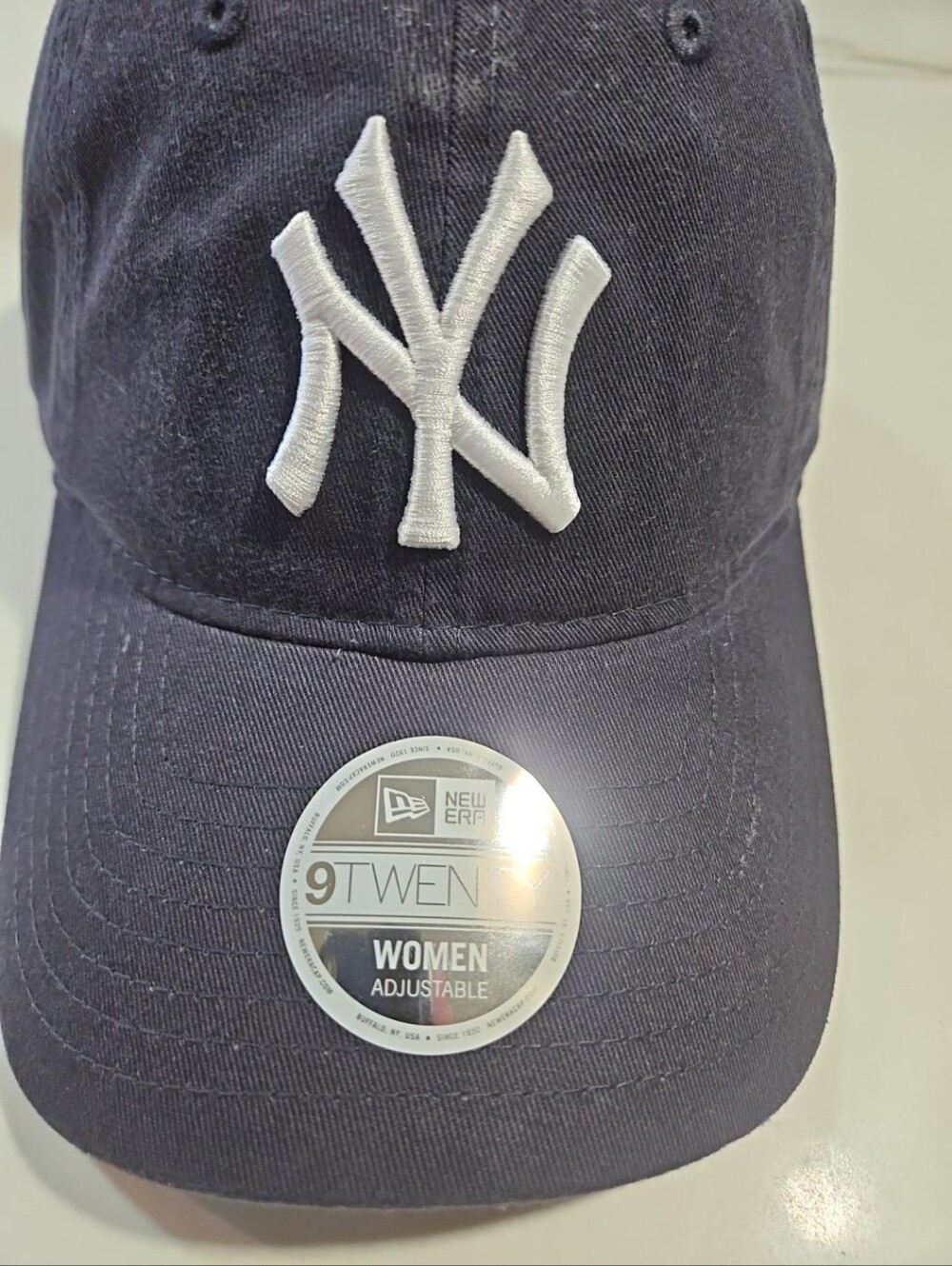New Era Yankees Women’s 9TWENTY Adjustable Hat Black NWT